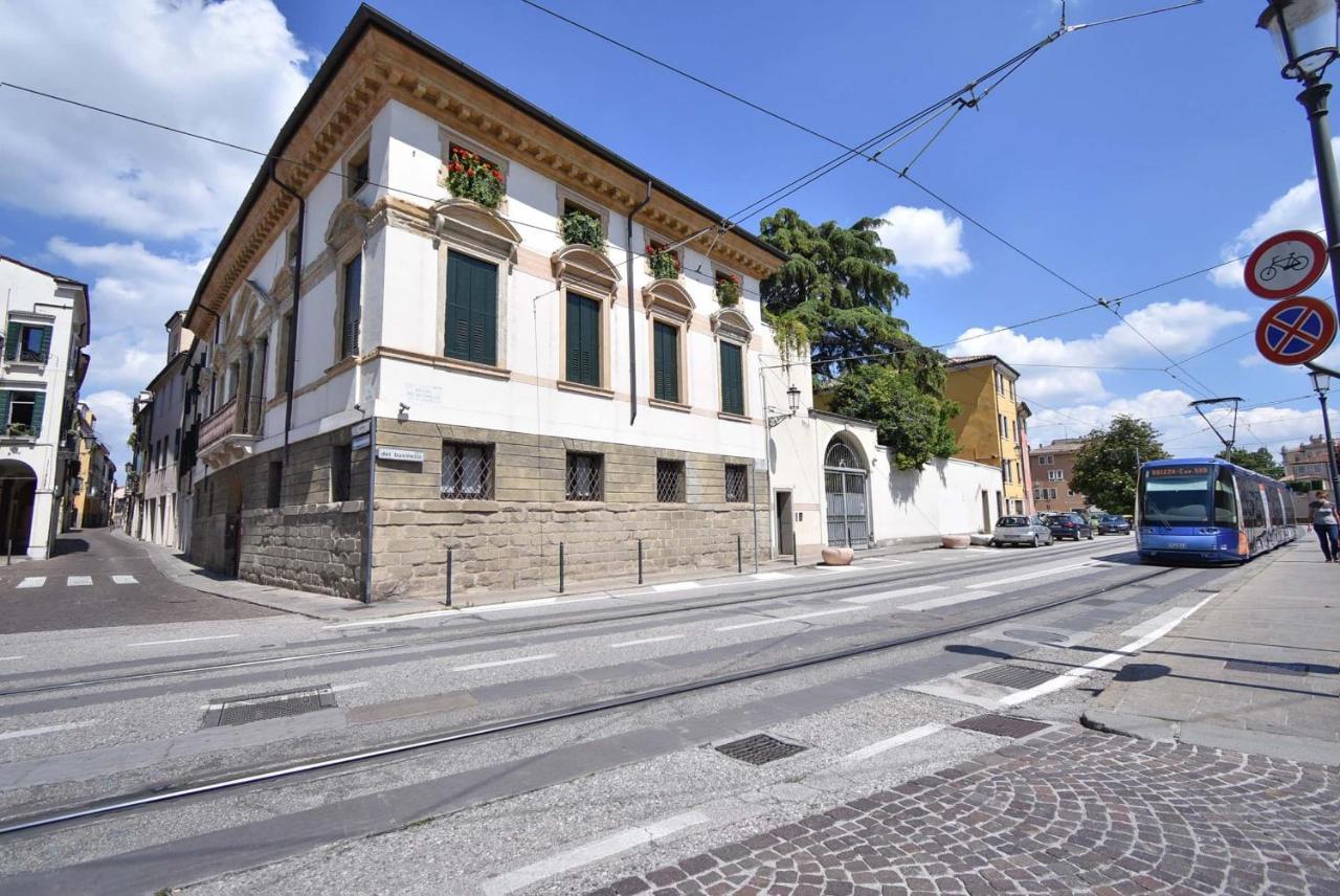 Villa Welc-om Palazzo Magnolia Luxury *